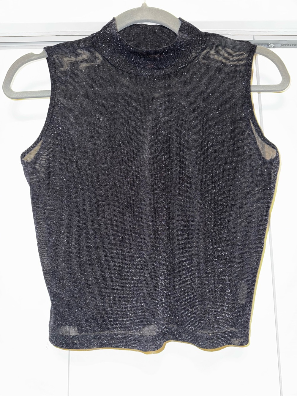 Lineas Black Shimmer Metallic Mock Neck Crop Top